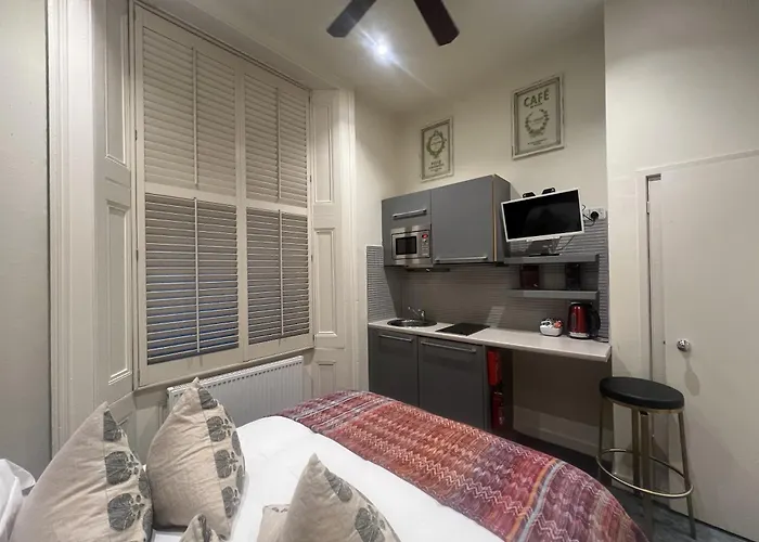 Vancouver Hotel & Studios Londra